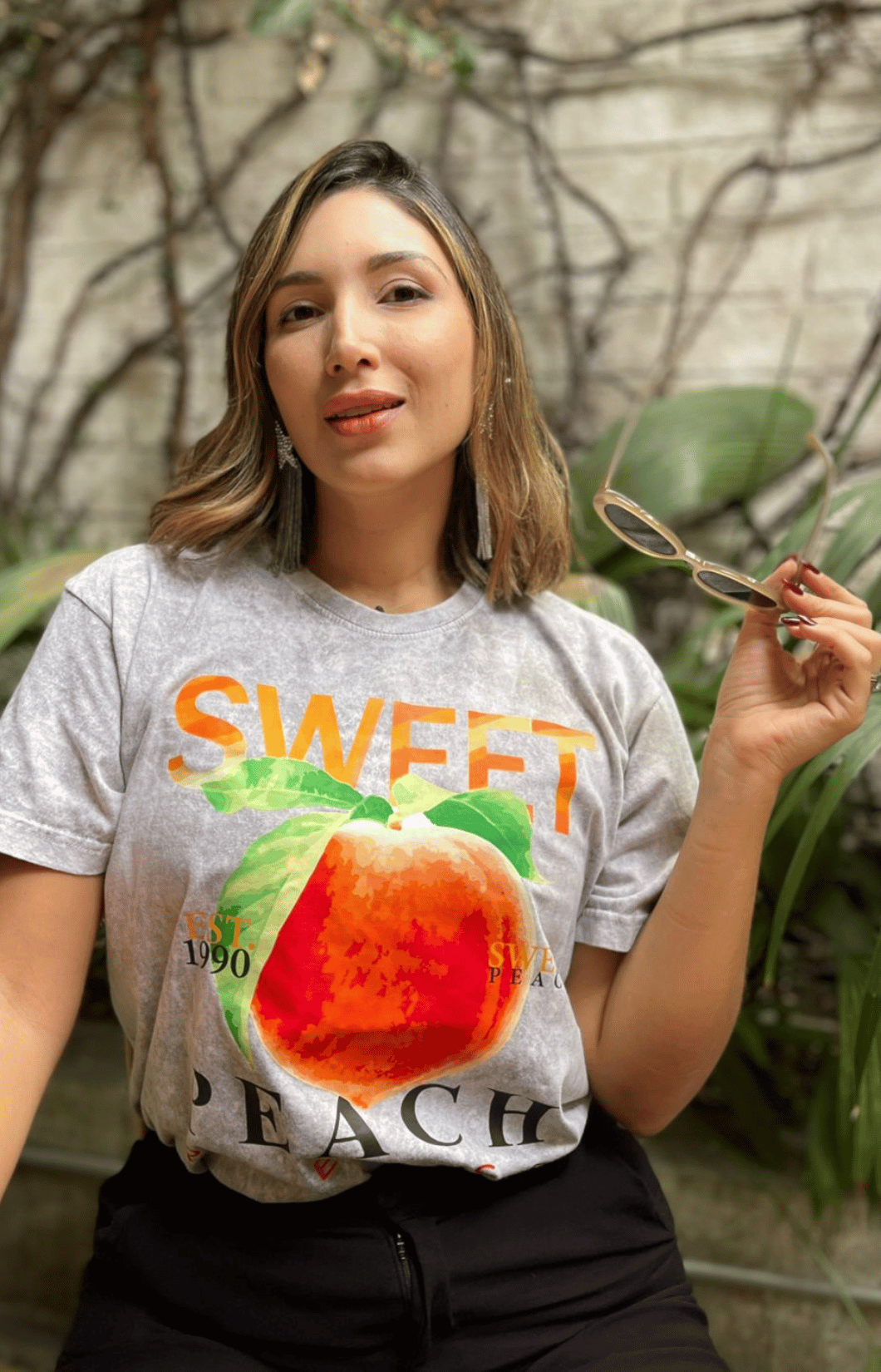 Camiseta Gris Oversized de Algodón 100% con Estampado | Sweet Peach