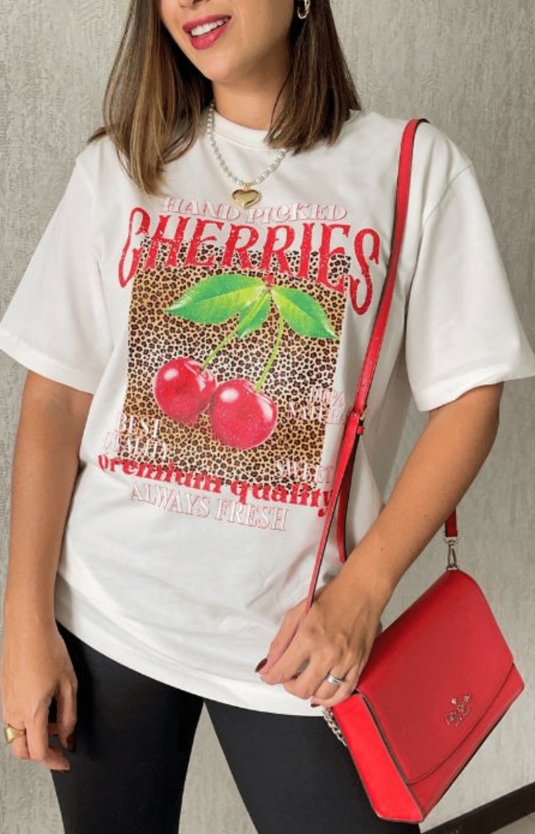 Camiseta oversize estampada blanca cherry animal print