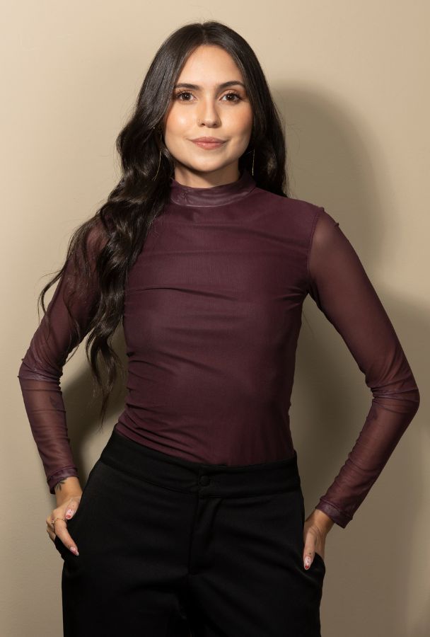 Camibuzo Mesh con mangas en transparencia Vino tinto